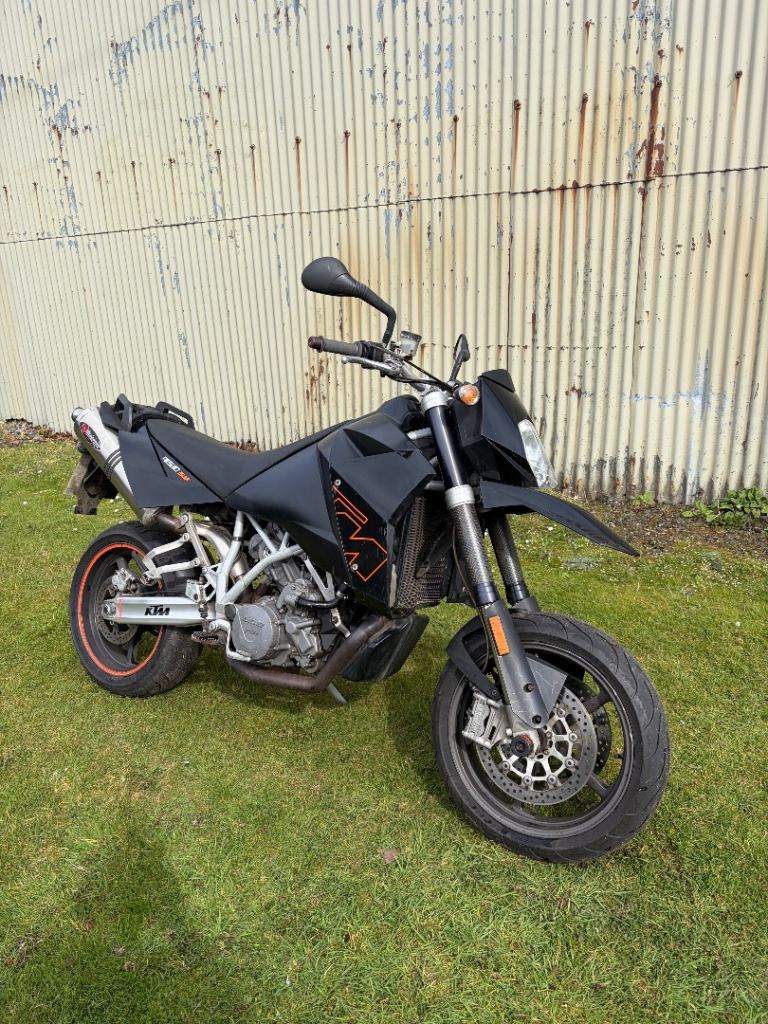 KTM SuperMoto 950 cc