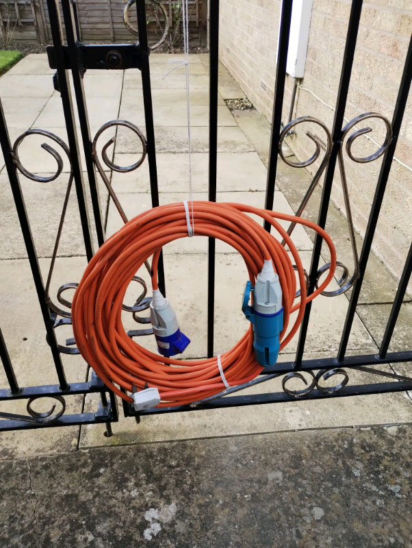 Caravan power cable 50ft 3 pin plug