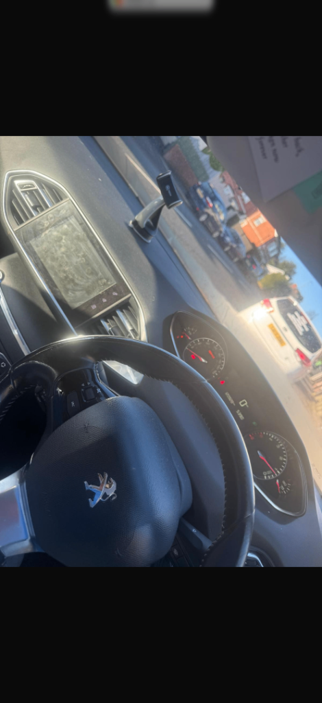 Peugeot, 308, Hatchback, 2015, Manual, 1560 (cc), 5 doors