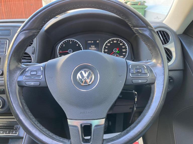 2015 Volkswagen Tiguan 2.0 TDI BlueMotion Tech Match DSG 4WD Euro 6 (s/s) 5dr ESTATE Diesel Autom...