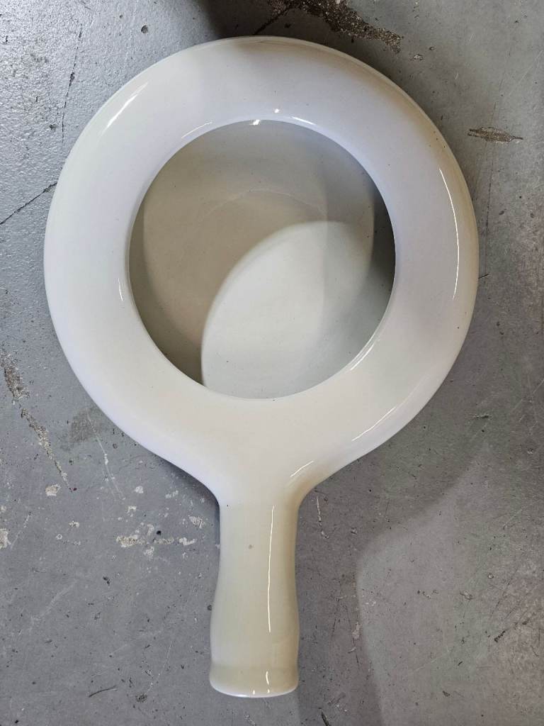 China Bed Pan
