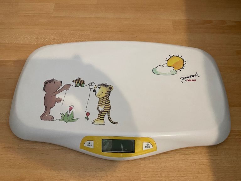 BEURER SCALES IN GOOD CLEAN CONDITION 