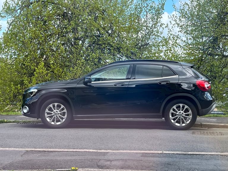 Mercedes-Benz, GLA, SUV Estate, 2017, Manual, 1595 (cc), 5 doors