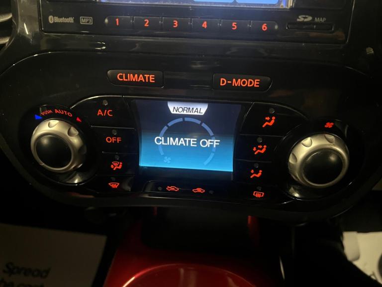 2012 Nissan Juke 1.6 Acenta Premium Euro 5 (s/s) 5dr HATCHBACK Petrol Manual