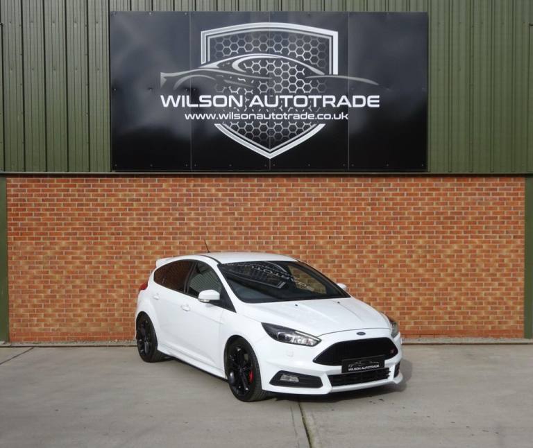 2018 Ford Focus 2.0T EcoBoost ST-3 Euro 6 (s/s) 5dr Hatchback Petrol Manual