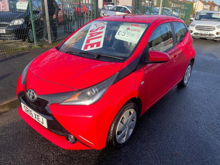 2016 Toyota AYGO 1.0 VVT-i X-Play 5dr HATCHBACK Petrol Manual