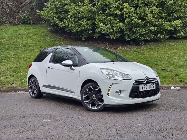 Citroen, DS3, Hatchback, 2011, Manual, 1560 (cc), 3 doors