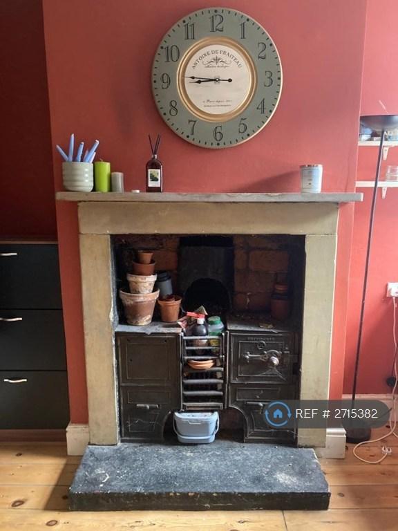 1 bedroom in Lamcote Grove, Nottingham, NG2 (#2715382)