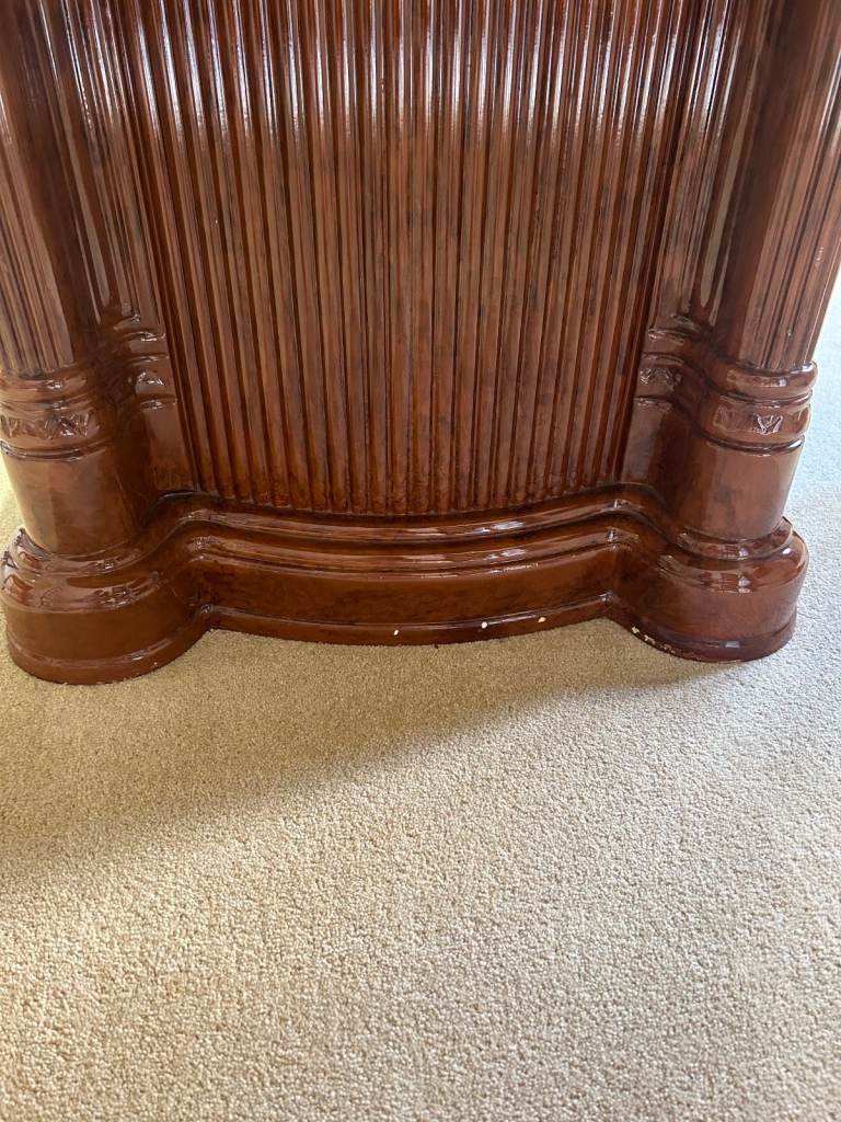 Dining Table with 6 Matching Chairs