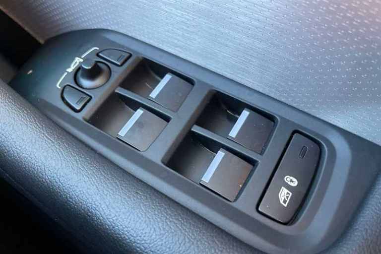 2021 Jaguar I-Pace 294kW EV400 SE 90kWh 5dr Auto [11kW Charger] HATCHBACK ELECTRIC Automatic