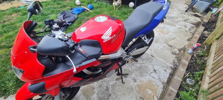 Honda, CBR, 1999, 599 (cc)