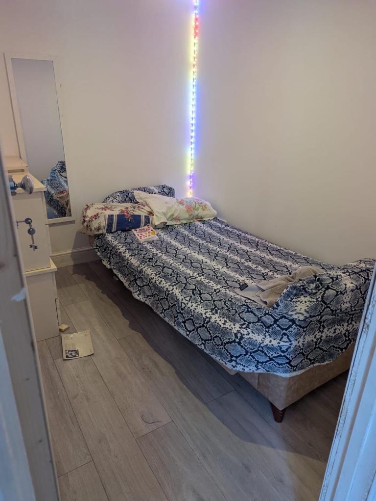 Single room to rent