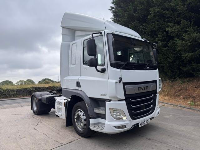 2020 70 DAF CF 450 Euro 6 sleeper cab 4x2 tractor unit