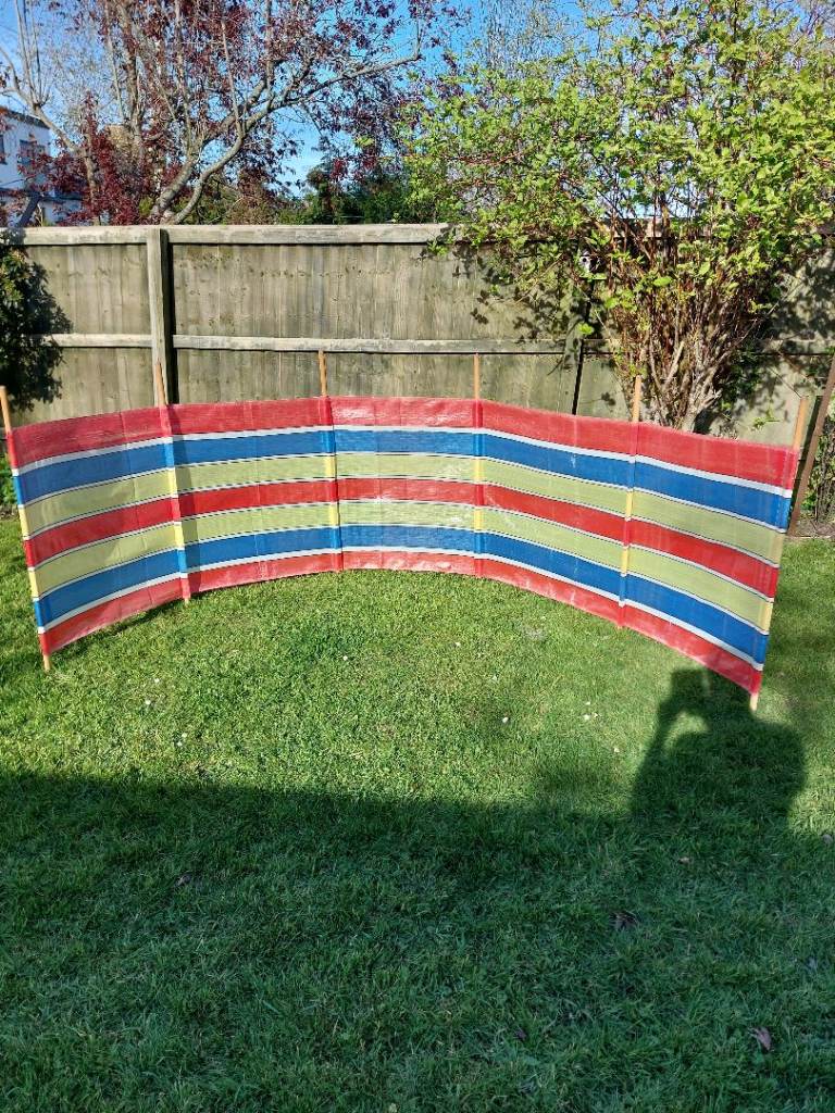 Striped Windbreak for Beach or Garden – Good Condition