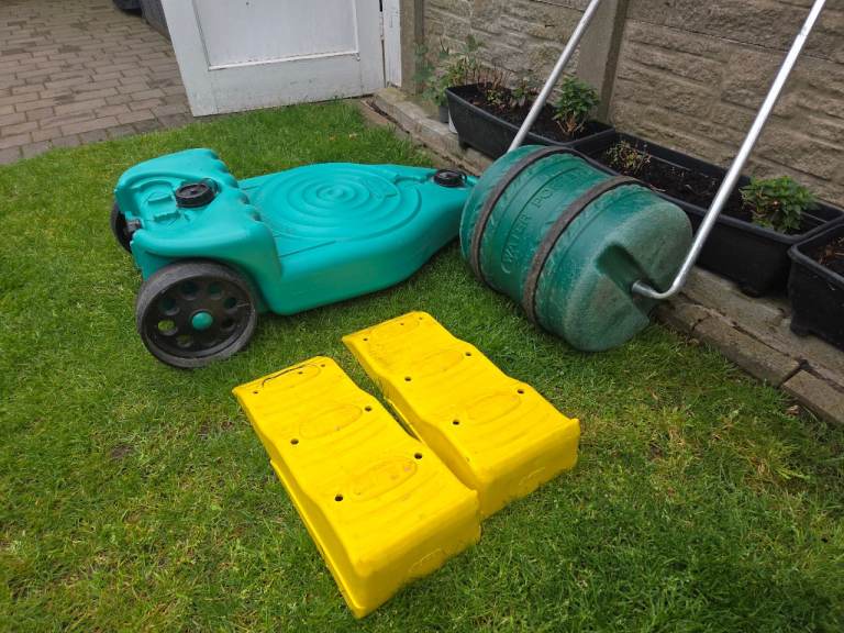 Caravan water porter & waste + leveling ramps 