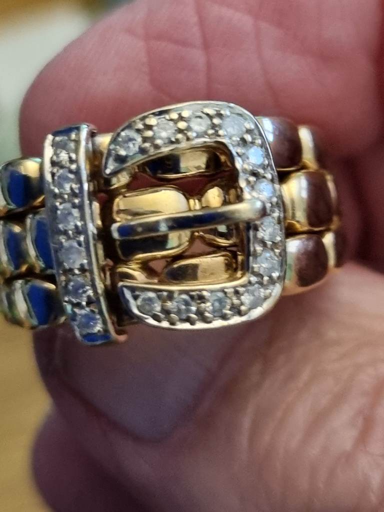 image for 9ct solid gold 1/4.diamond man's ring 