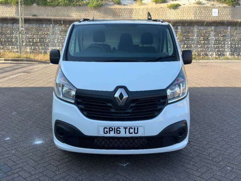 2016 Renault Trafic Business Plus - New Years MOT - Long Wheelbase - No VAT