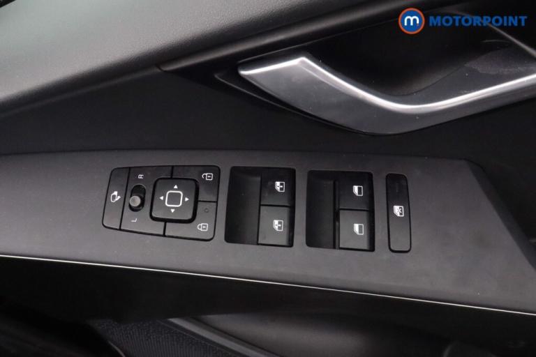 2022 Kia Niro 1.6 GDi PHEV 3 5dr DCT SUV Hybrid Automatic