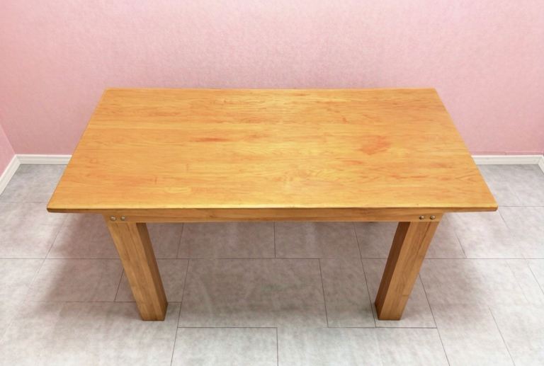 Fabulous oak furniture land fully oak wood large dining table (none oak veneer)