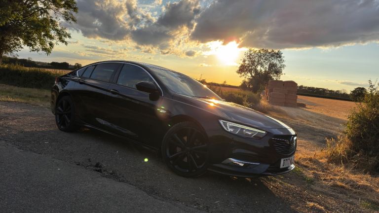 Vauxhall, INSIGNIA, Hatchback, 2017, Manual, 1956 (cc), 5 doors