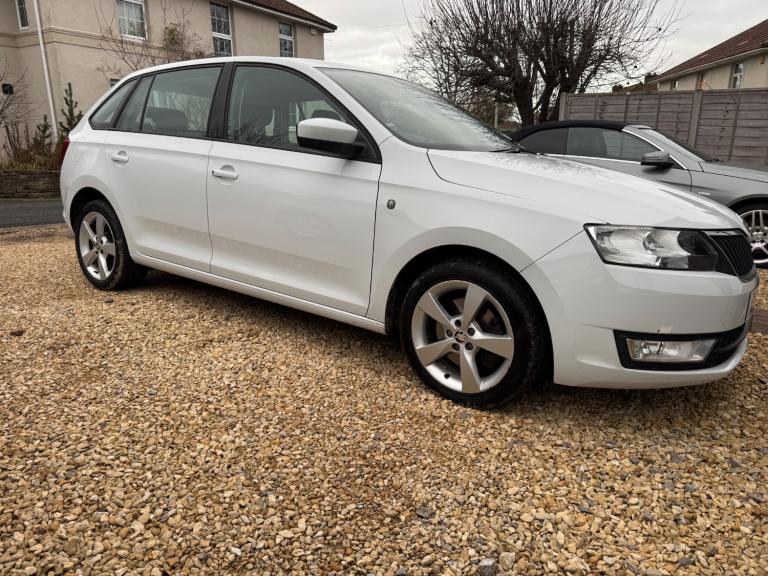 2014 Skoda Rapid Spaceback 1.6 TDI CR SE Tech 5dr HATCHBACK Diesel Manual