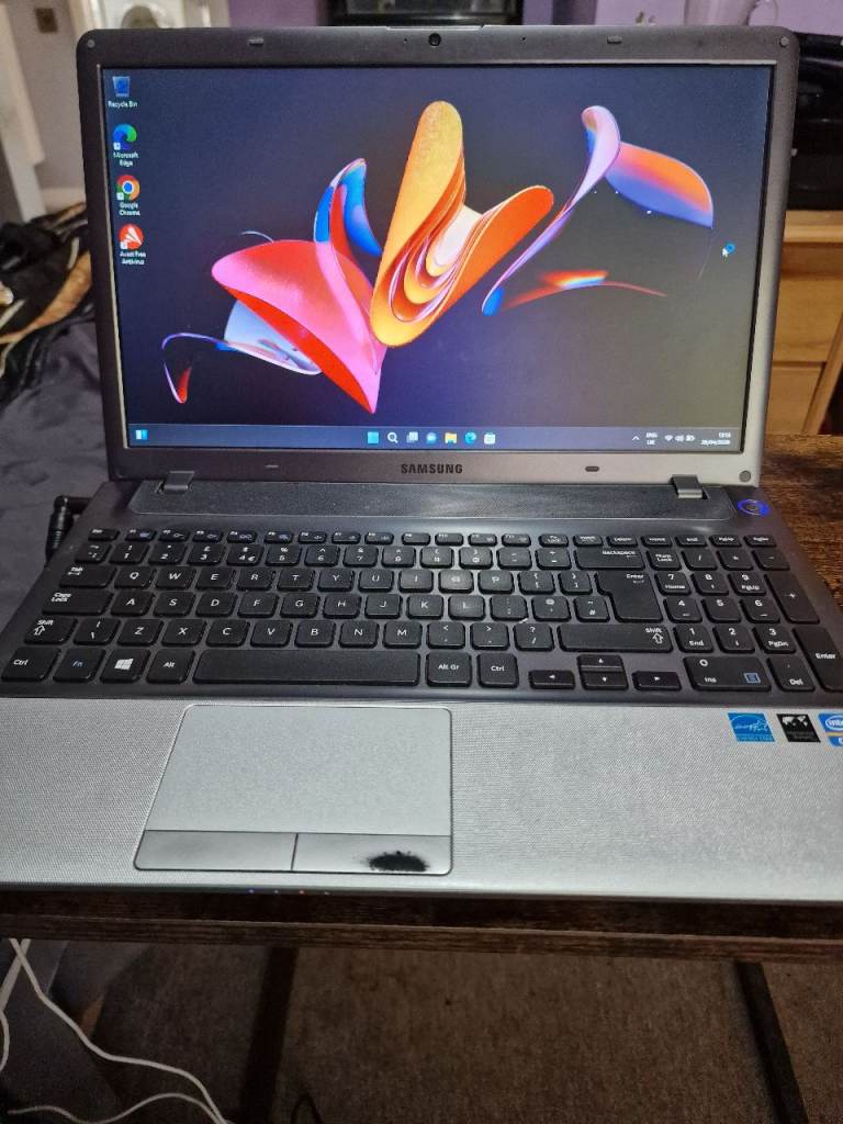 Samsung 350V i5