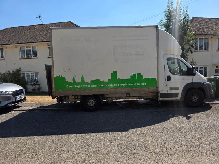 L4 Luton Box Body with Tail Lift – Luton Van Body Only – No Chassis