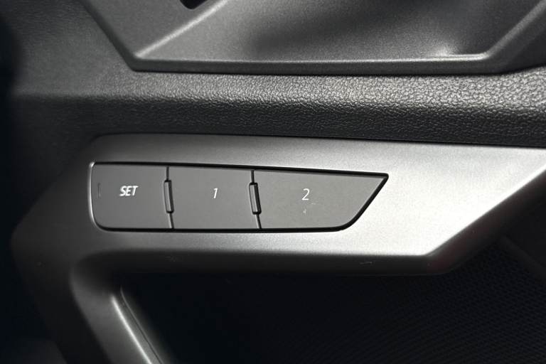 2025 Audi RS3 RS 3 TFSI Quattro Carbon Black 5dr S Tronic HATCHBACK PETROL Automatic