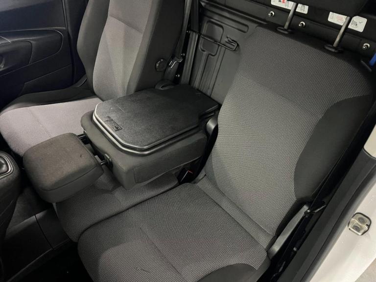 2022 Vauxhall Combo Combo 1.5 Turbo D 2300 Sportive L2 H1 Euro 6 4dr Panel Van Diesel Manual