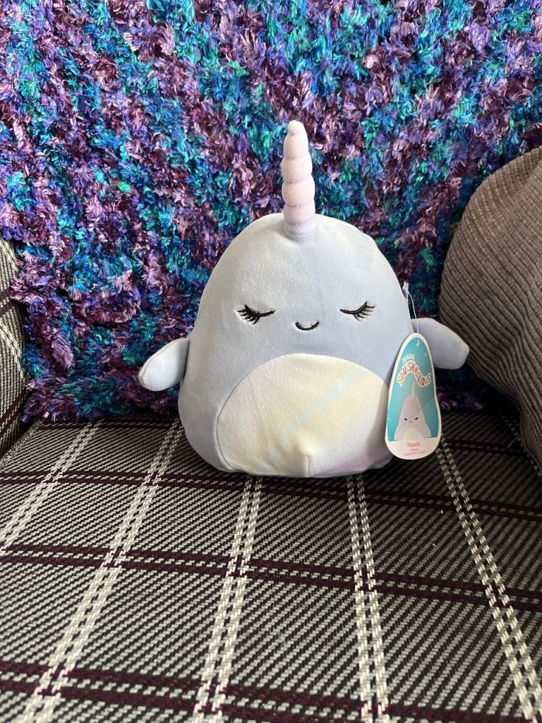 Noami siquishmellow 7 inches