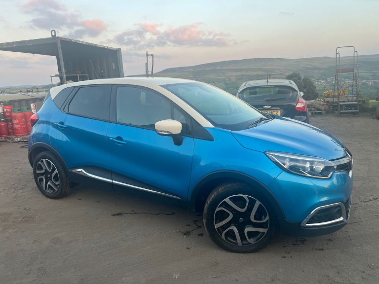 Renault, CAPTUR, Hatchback, 2015, Manual, 1461 (cc), 5 doors