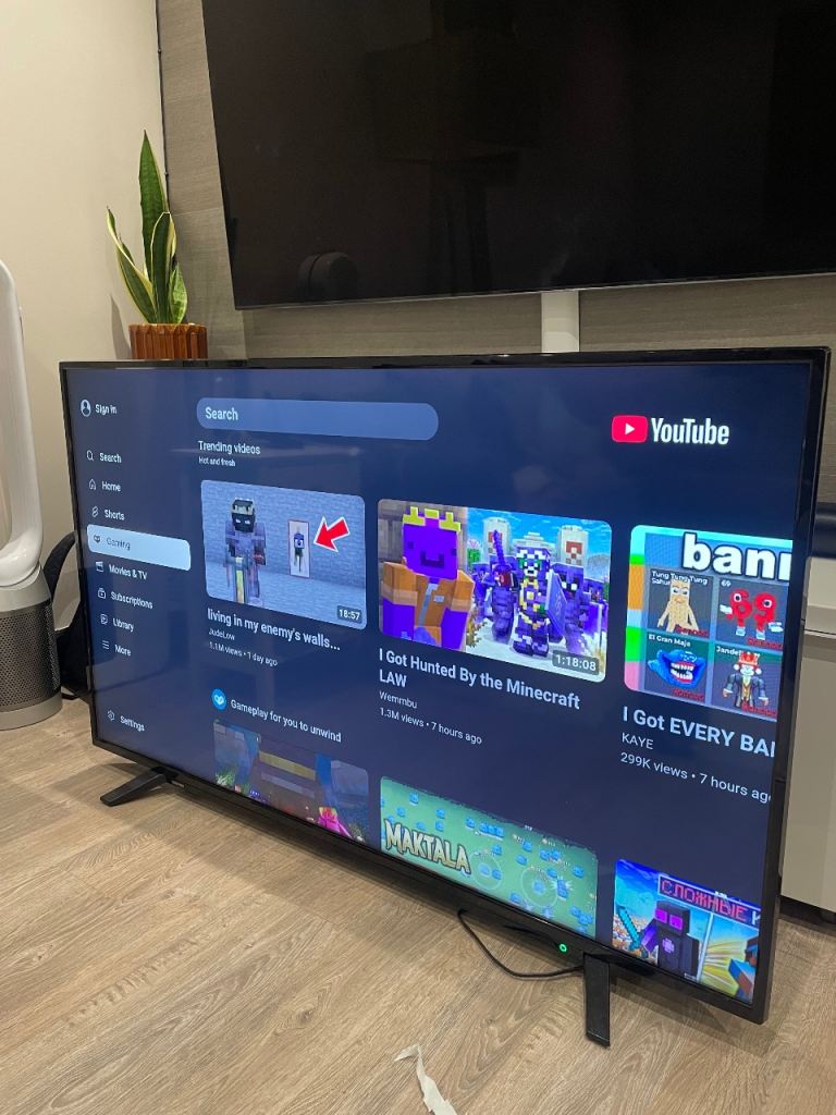 58 inch Smart 4K Ultra HD TV