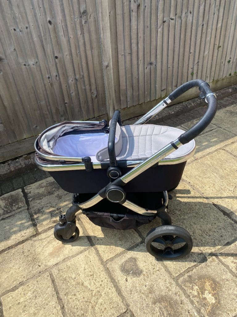 iCandy Peach Chrome Pushchair and Carrycot – Beluga