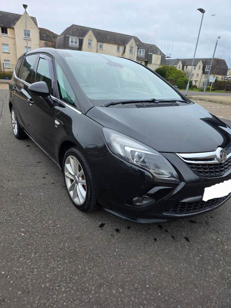 Vauxhall, ZAFIRA tourer MPV, 2015 (130) 2.0L TDCI