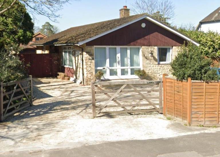 4 Bedroom Detached Bungalow, Winkfield Road, Windsor, SL4