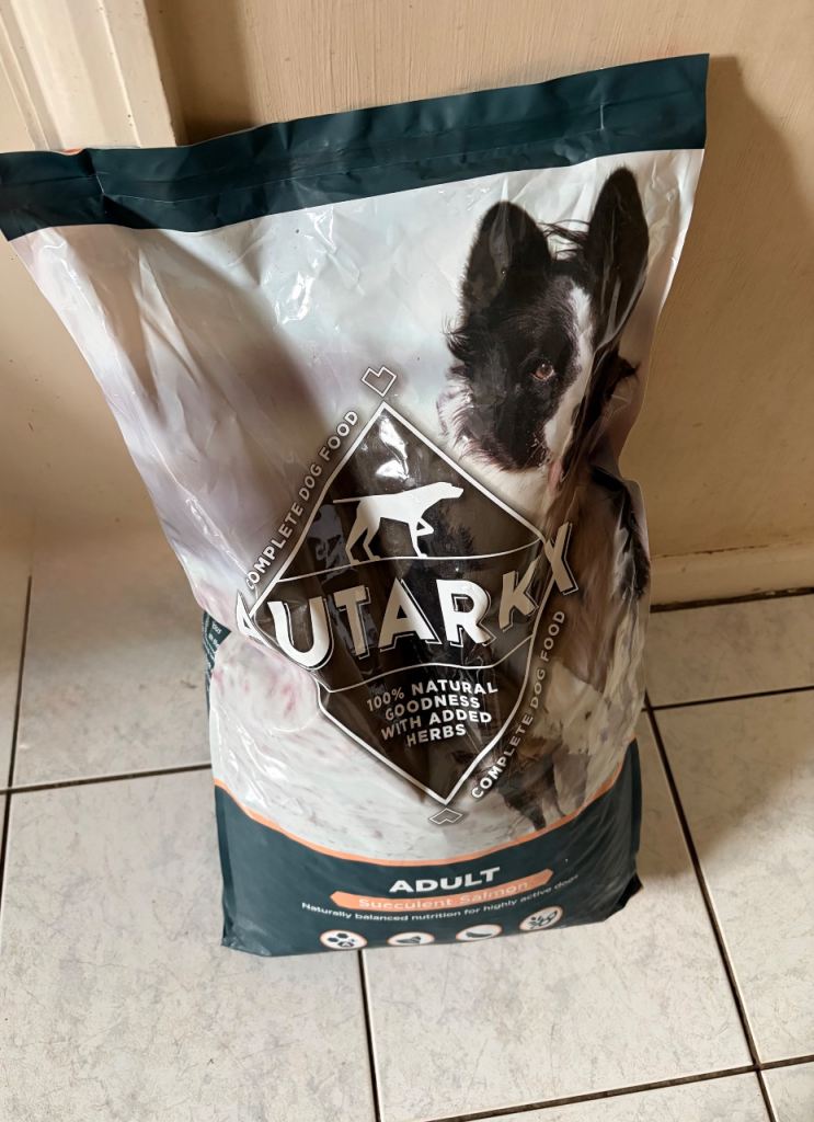 Autarky adult succulent salmon complete 