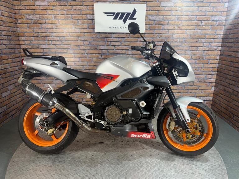 Aprilia Tuono 1000 - NATIONWIDE DELIVERY - FINANCE AVAILABLE 