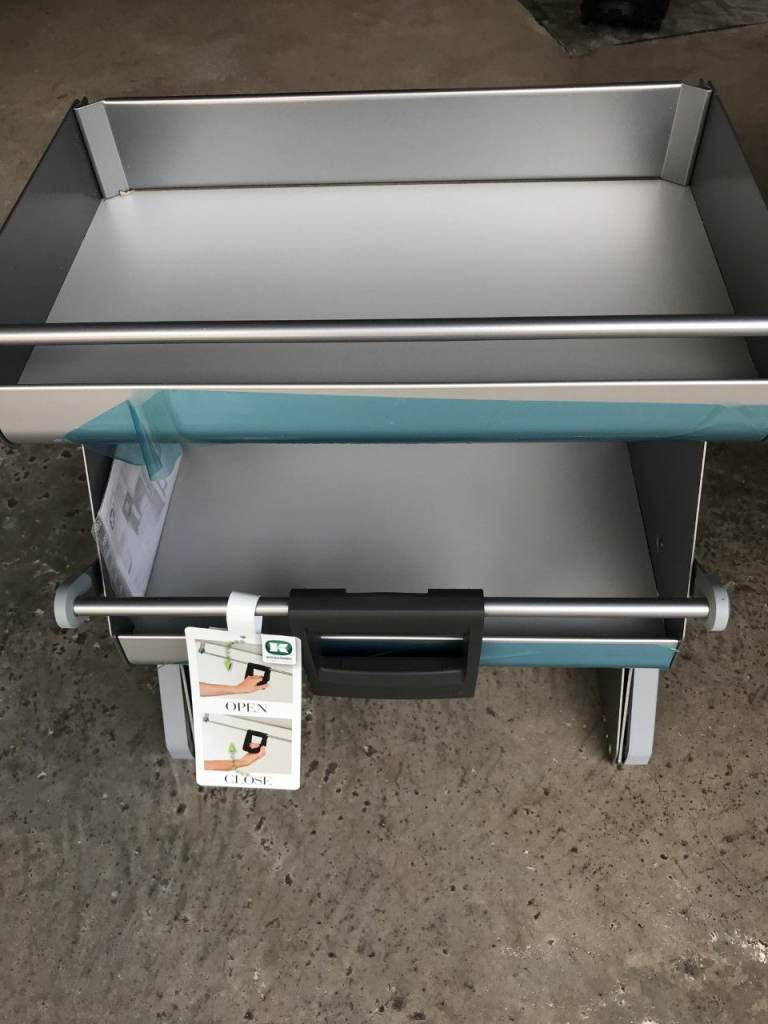 KESSEBÖHMER iMOVE PULL DOWN SHELVES - 500MM WALL UNIT - BRAND NEW.