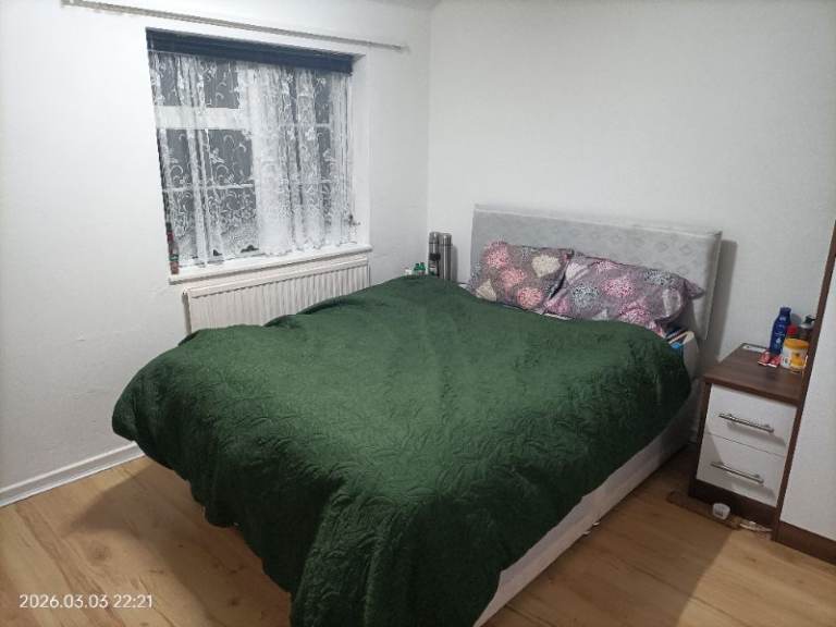 Double room Available 