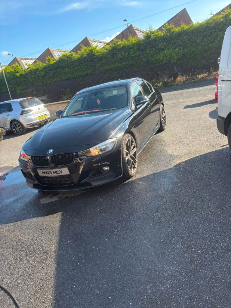 BMW, 3 SERIES, Saloon, 2013, Manual, 1995 (cc), 4 doors