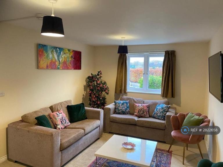 4 bedroom house in Topper St, Cambridge, CB4 (4 bed) (#2822658)