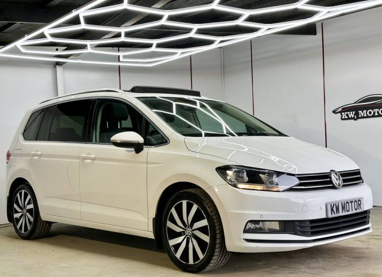 2016 Volkswagen Touran 1.4 TSI BlueMotion Tech SEL MPV 5dr Petrol DSG Euro 6 (s/s) (150 ps) MPV P...