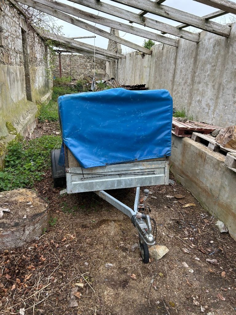 Boro Single-Axle Covered Trailer – Galvanised Utility Trailer