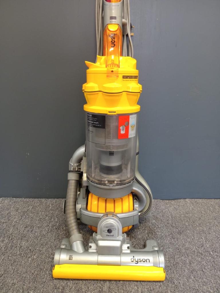 Dyson dc15 fully working order very good condition 