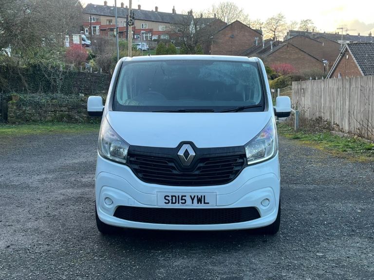 2015 15 RENAULT TRAFIC 115 BUSINESS 6 SEATER CREW VAN 12 MONTHS MOT 