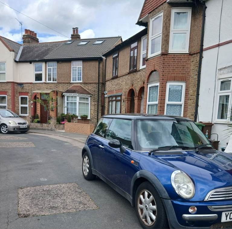 52 reg mini Cooper automatic ulze free petrol 6k miles 