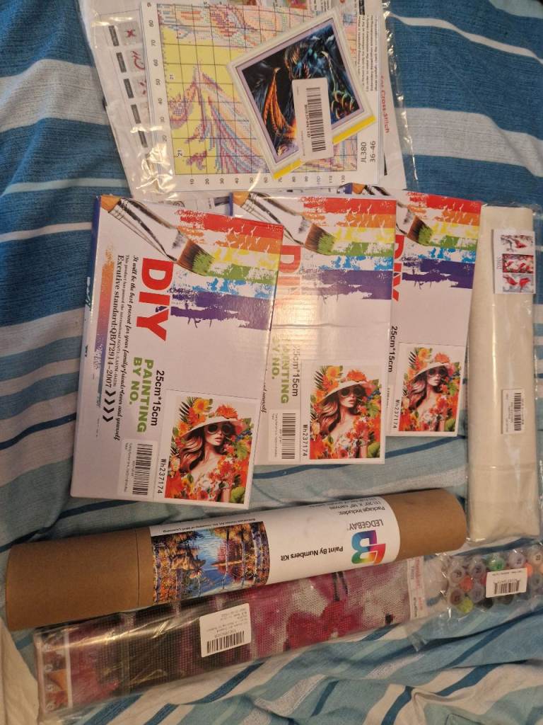 Paint by numbers, cross stitch, diamond art