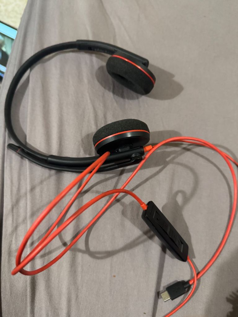 Plantronic Headphones with microphone