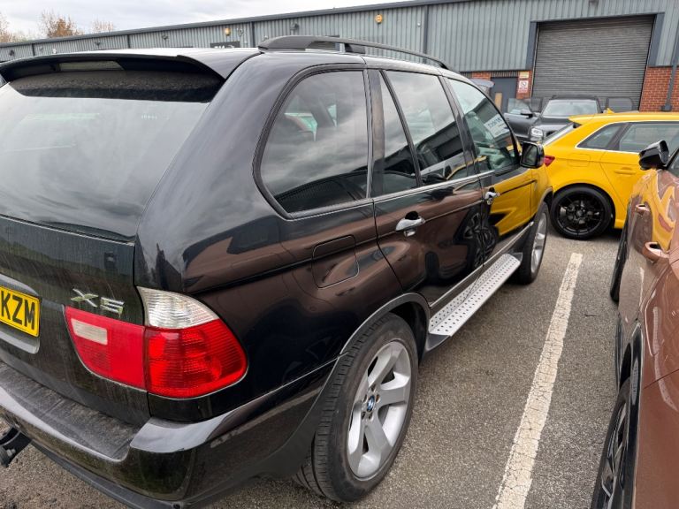 BMW x5 E53 for spares and repairs 