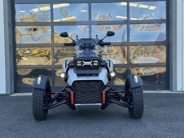 Can-Am Canyon 1330 XT 3-Wheel 